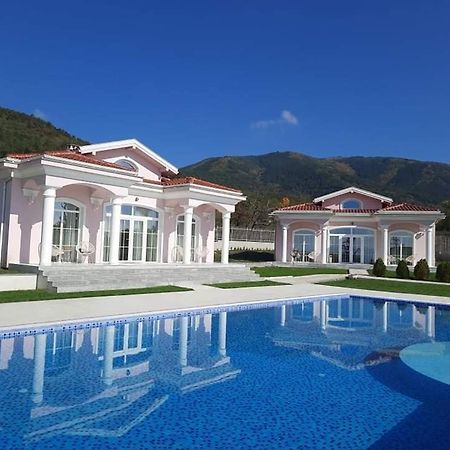 Diamond Villas Enina ภายนอก รูปภาพ